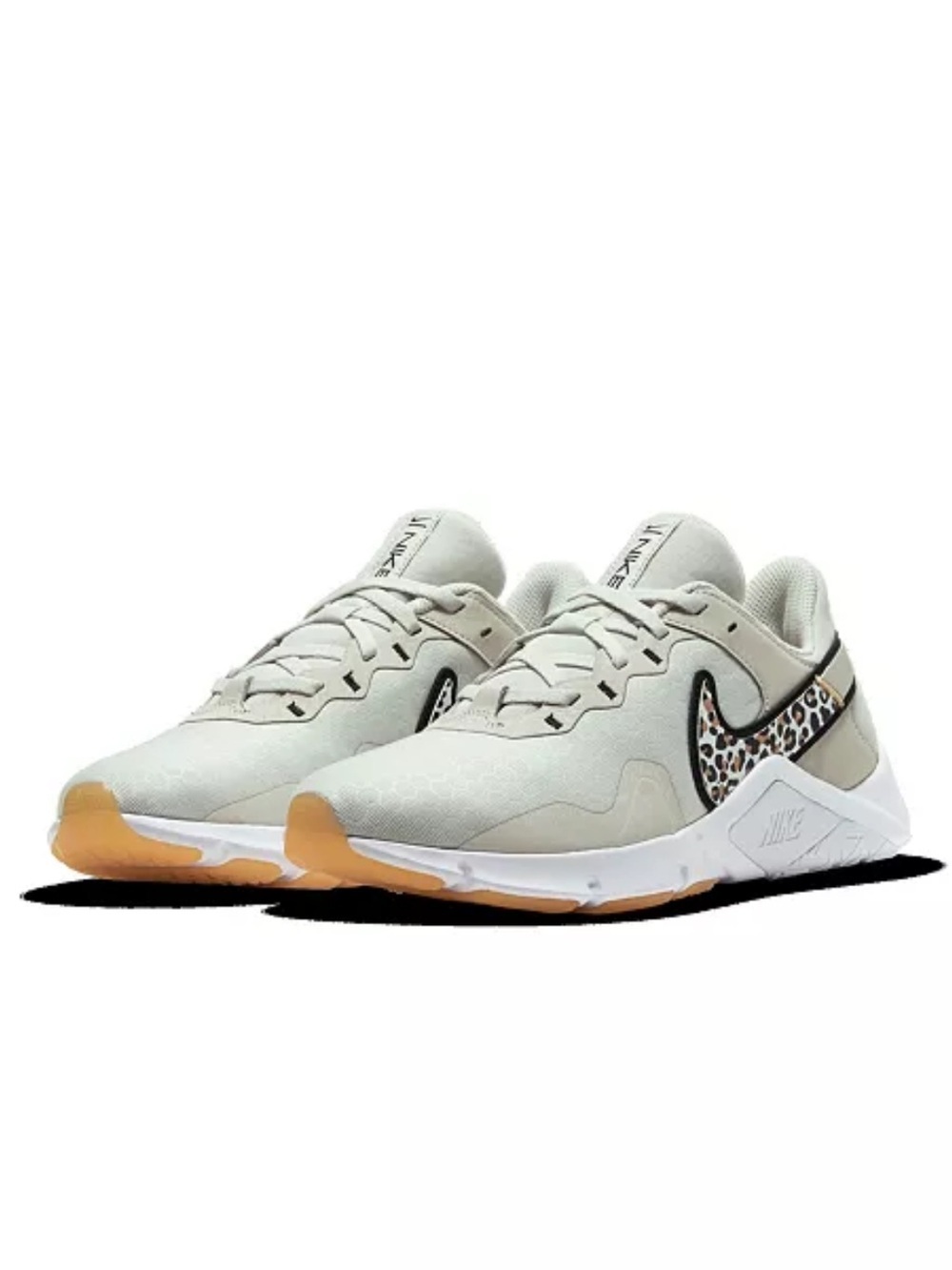 Nike Women's Legend Essential 2 Premium Training Sneakers size 10